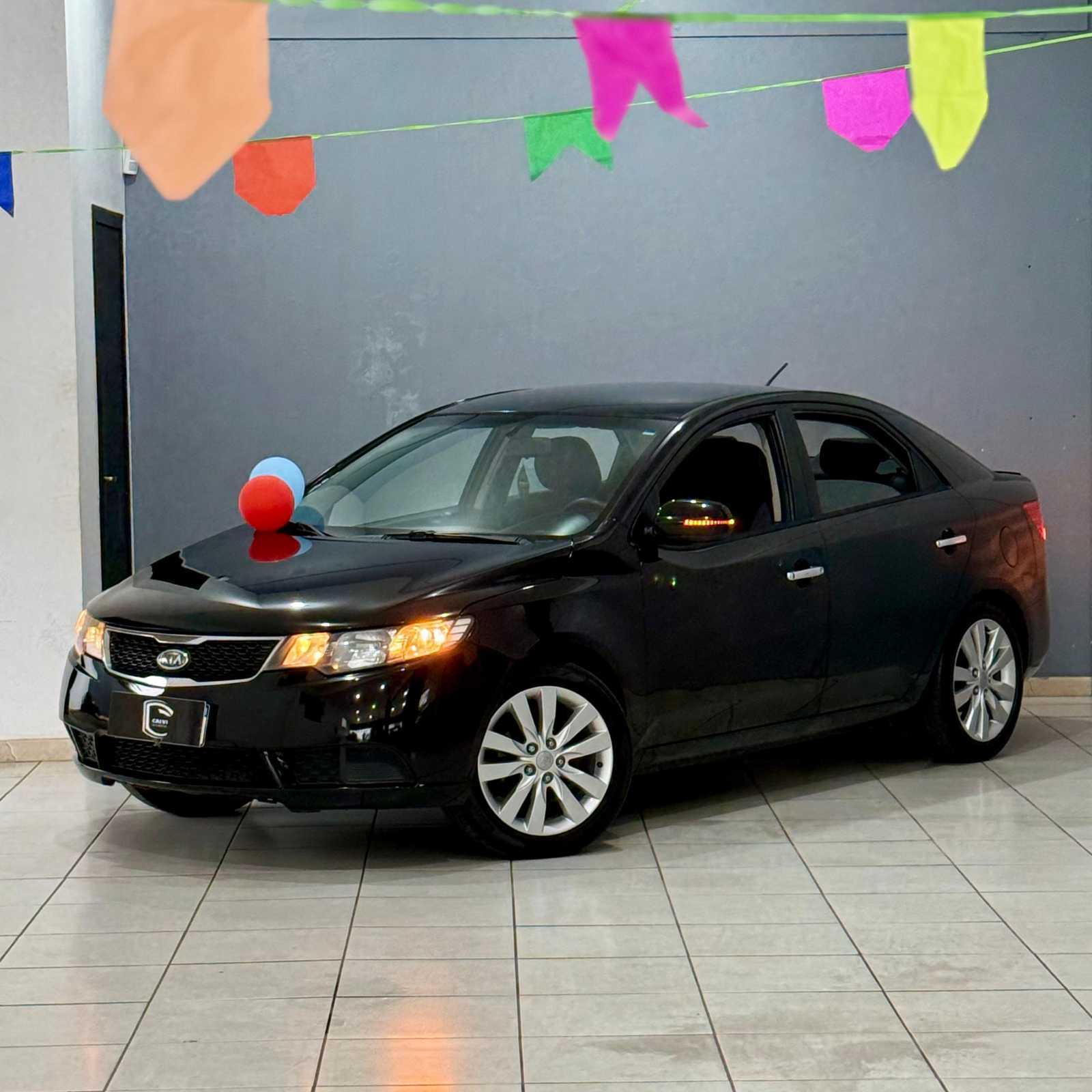 Kia Cerato EX3 1.6 16v MT6. 2011